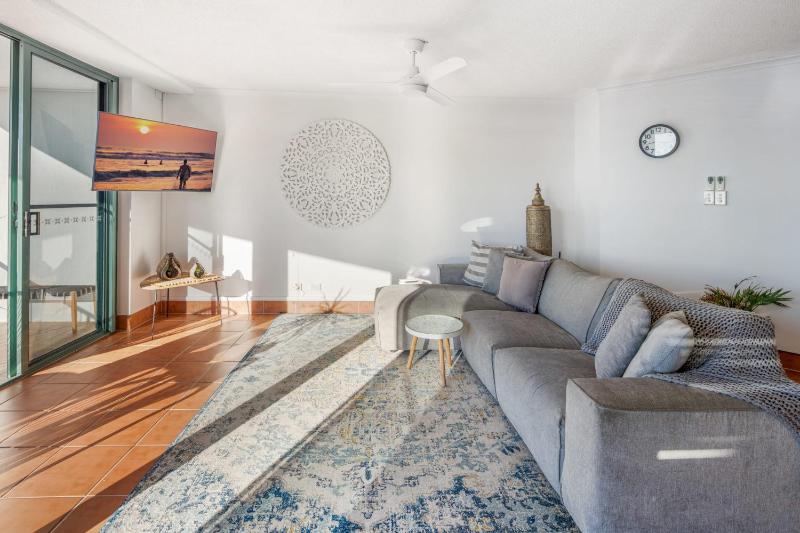 Ocean Front Views with Rooftop Terrace - image 14