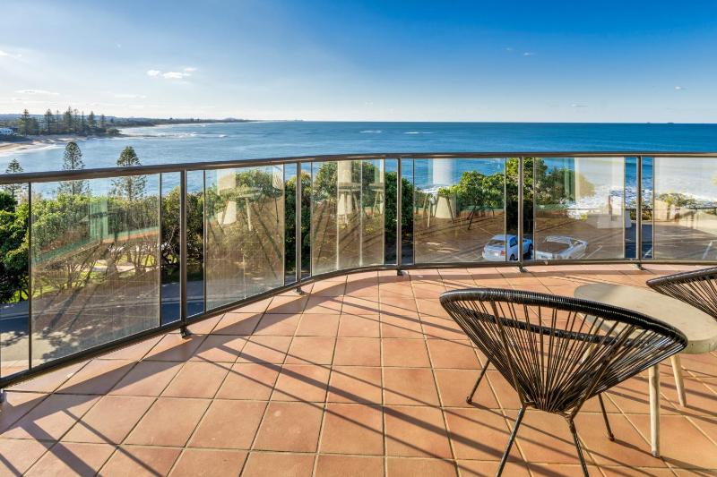 Ocean Front Views with Rooftop Terrace - image 21