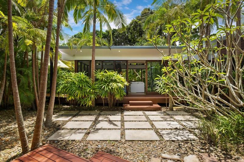 Pavilion 5 - image 10