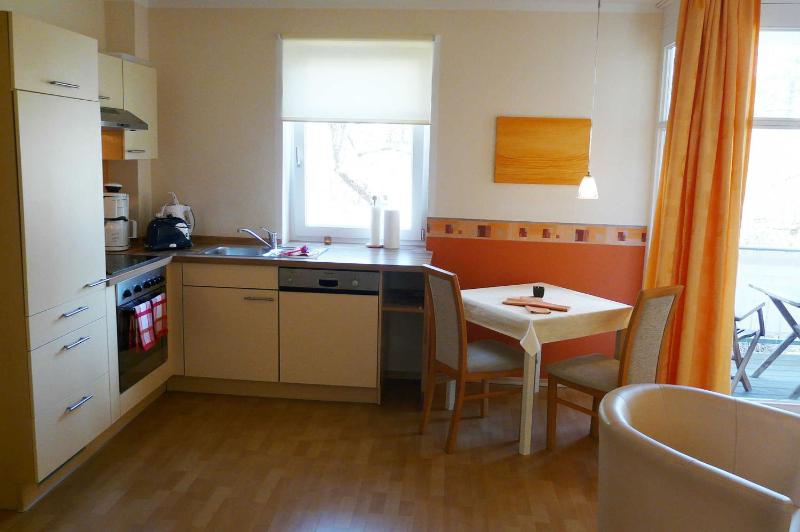 Two Room Apartment - Hühnergott image 4