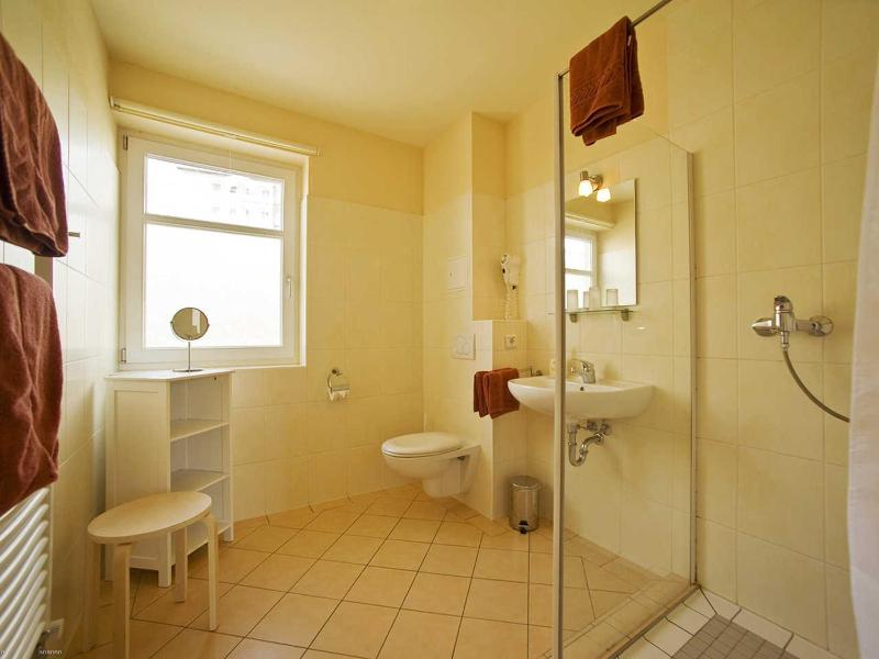 Two Room Apartment - Feuerstein image 2
