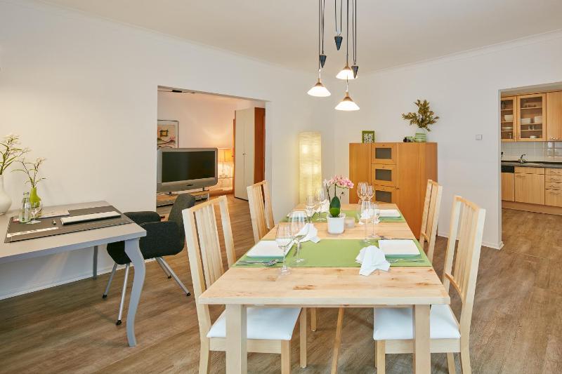 Luxury One-Bedroom Apartment Sauerland image 2