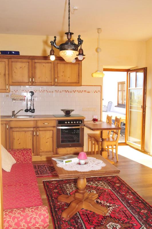 One-Bedroom Apartment image 4