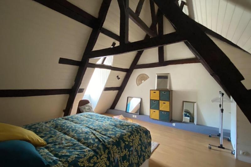 Three room apt close to Caen City Center - image 9