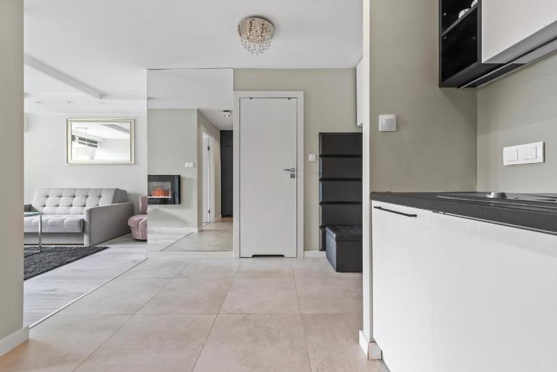 RentPlanet - Apartament Mokotowska - image 4