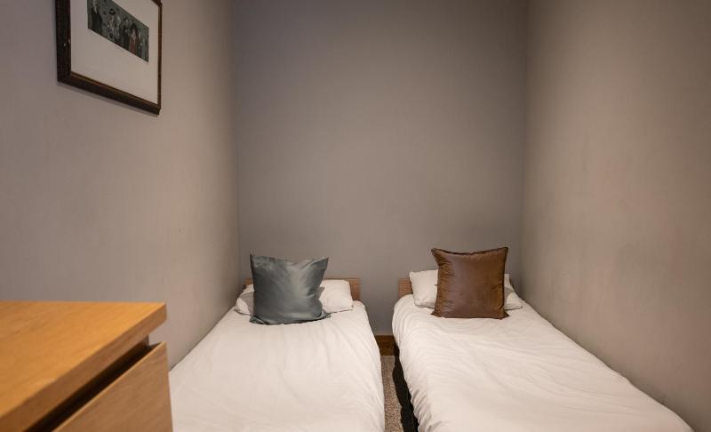 Standard Family Room (2 Adults + 2 Children) image 3