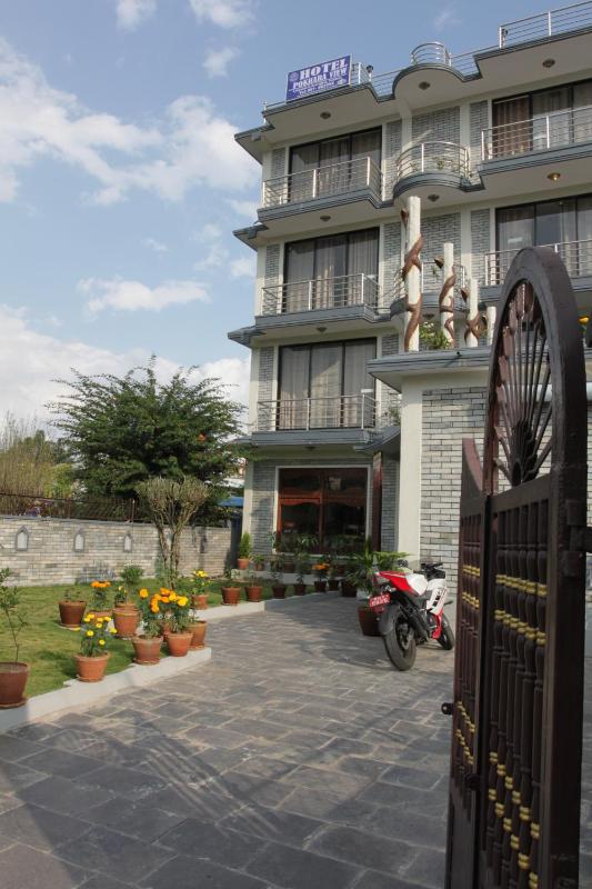 Hotel Pokhara View - image 3