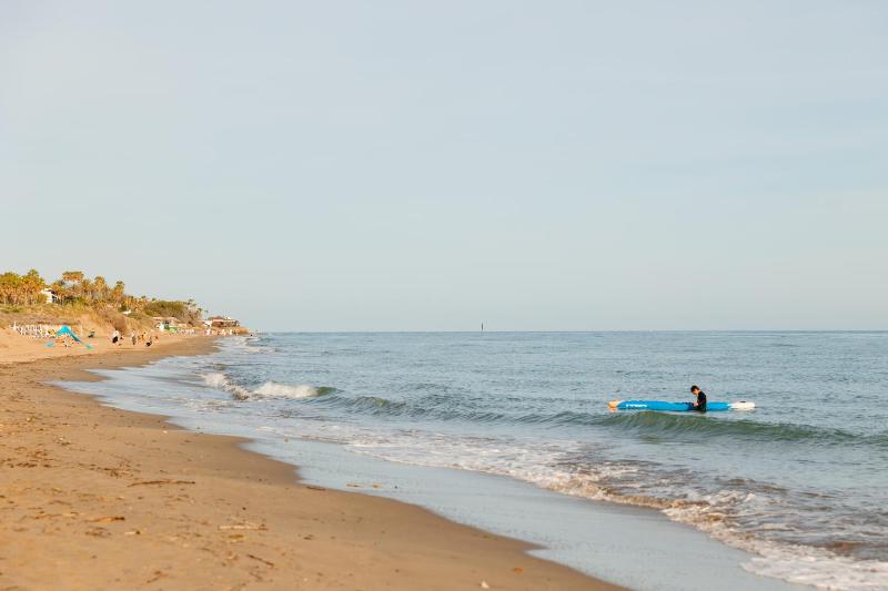 Cozy apartment with terrace and access to the beach in Elviria Marbella East - image 14