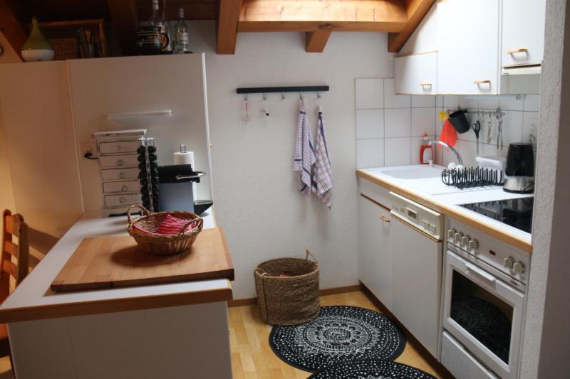 One-Bedroom Apartment with Mountain View image 4