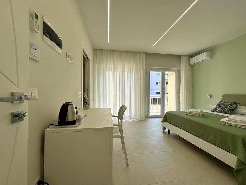 Pasitea Tropea - image 36