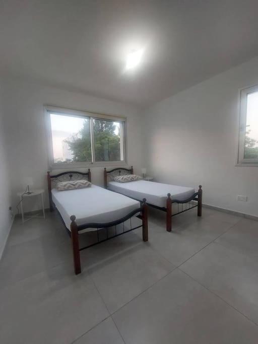 Luxury 2 bedroom apartment - image 4