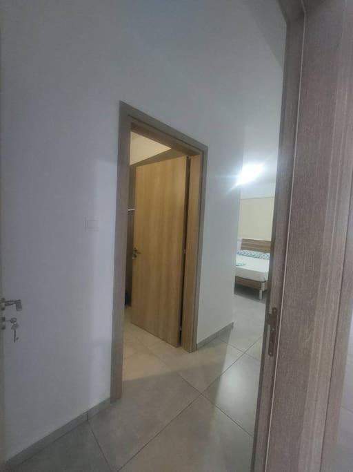 Luxury 2 bedroom apartment - image 3