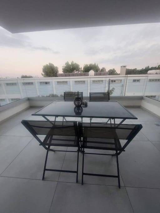 Luxury 2 bedroom apartment - image 2