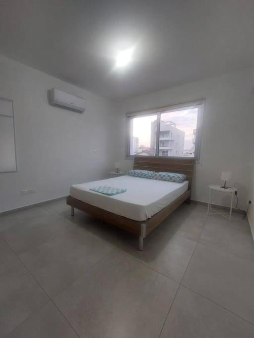 Luxury 2 bedroom apartment - image 10