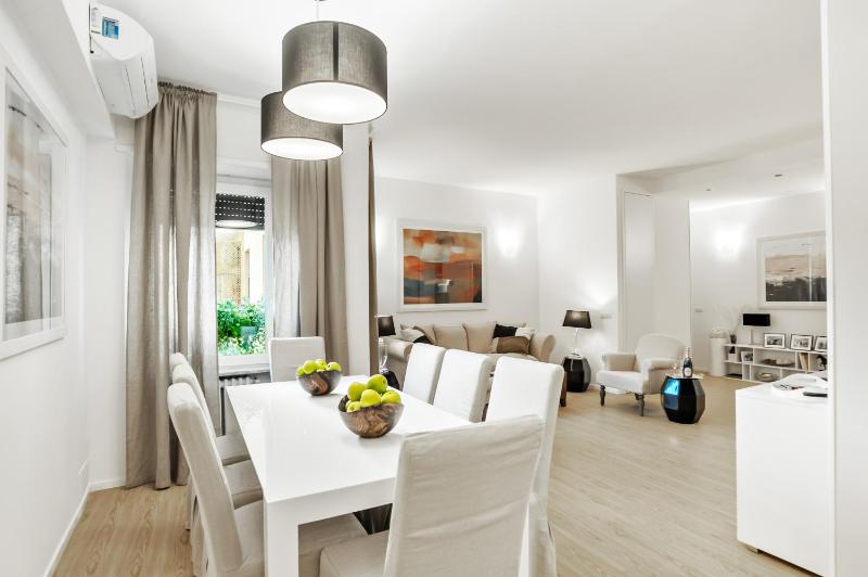 Thebestinrome Vite - image 1