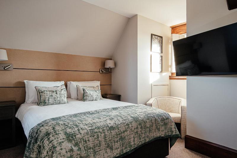 Main House Comfy Room image 2