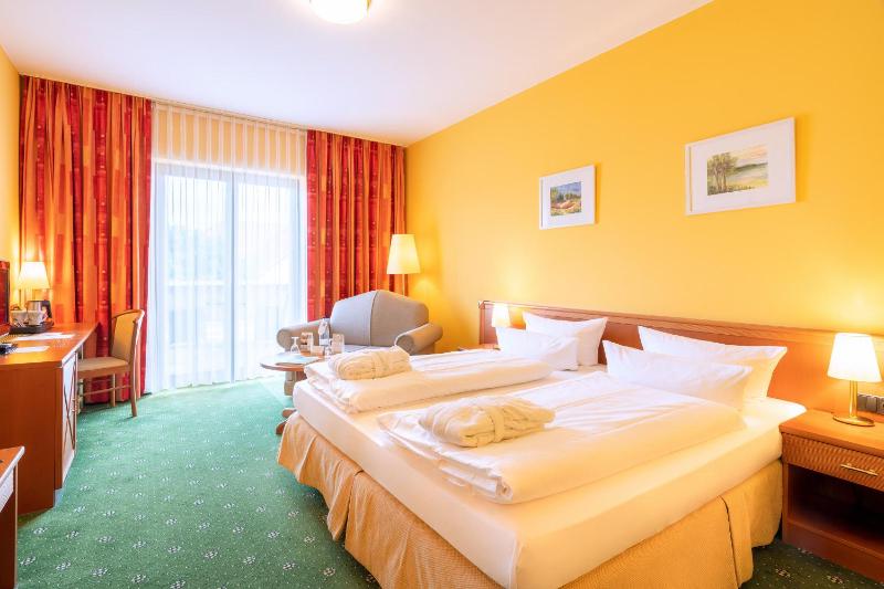 Comfort Double Room image 3