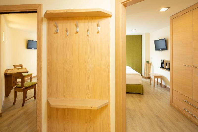 Alpine Rooms and Suites Livigno - Camana Noa - - image 38