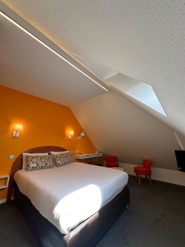 Hôtel de Caen - image 13