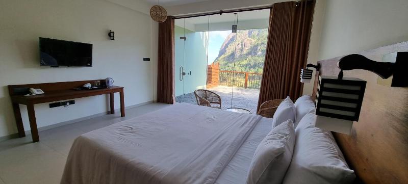 Mandara Mount Hotel - image 4