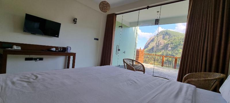 Mandara Mount Hotel - image 16