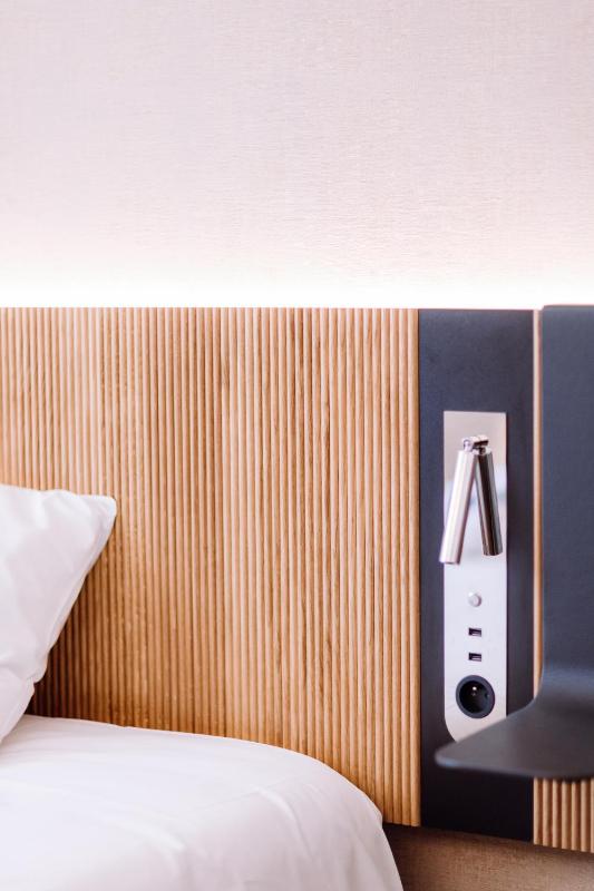 Executive King Room image 2