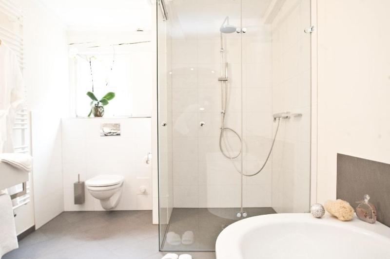 Junior Suite image 2