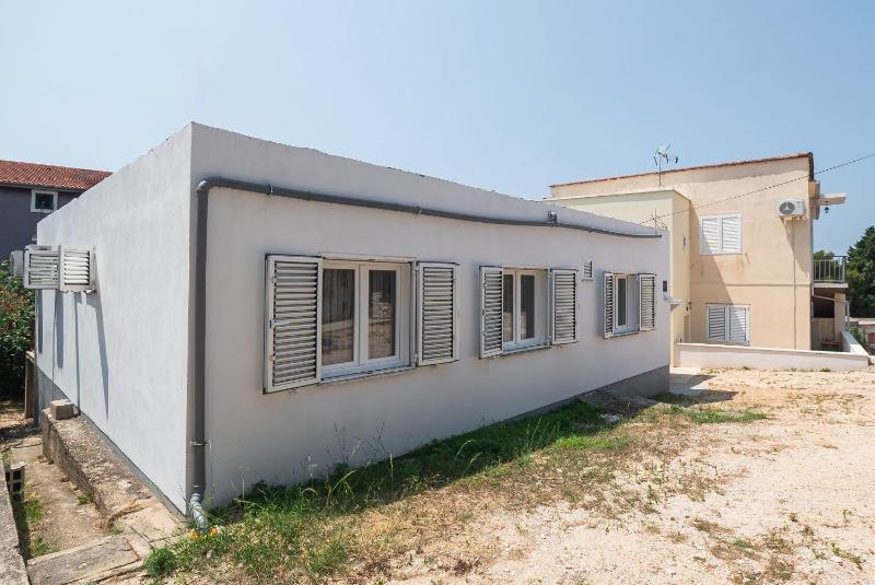 Apartment Ljuba - image 1