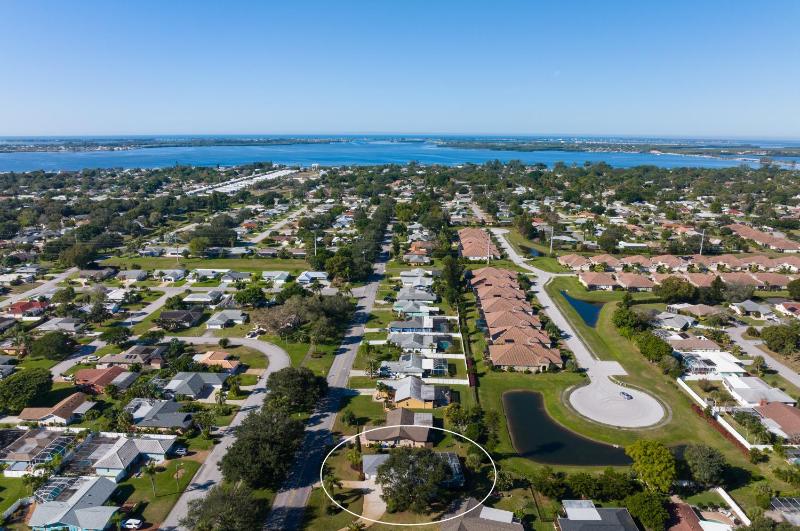 Seas the Day! Private Heated Pool Home! - image 32