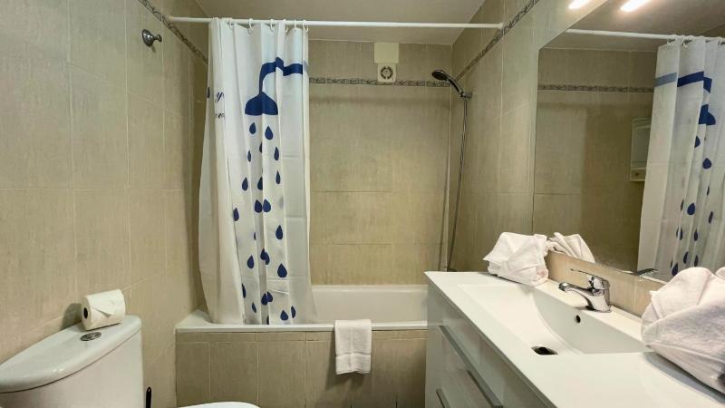 MarketHome Los Arcos - Puerto Santiago - image 5