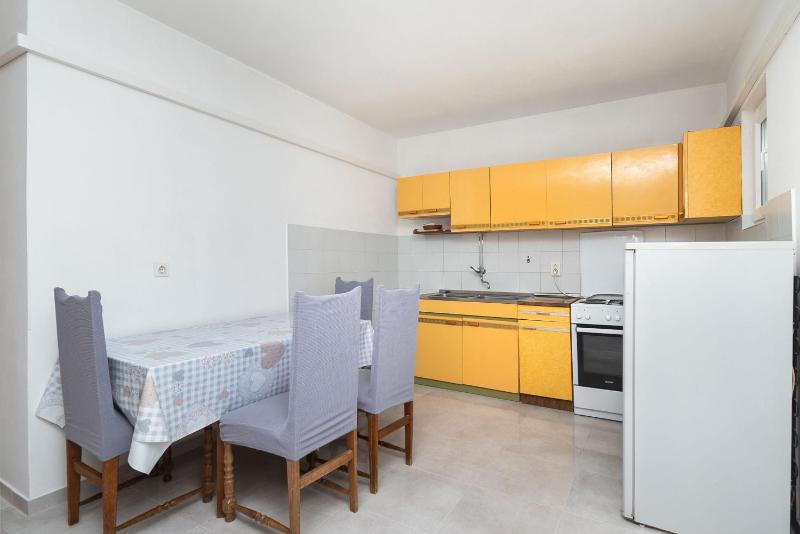 Apartment Ljuba - image 25