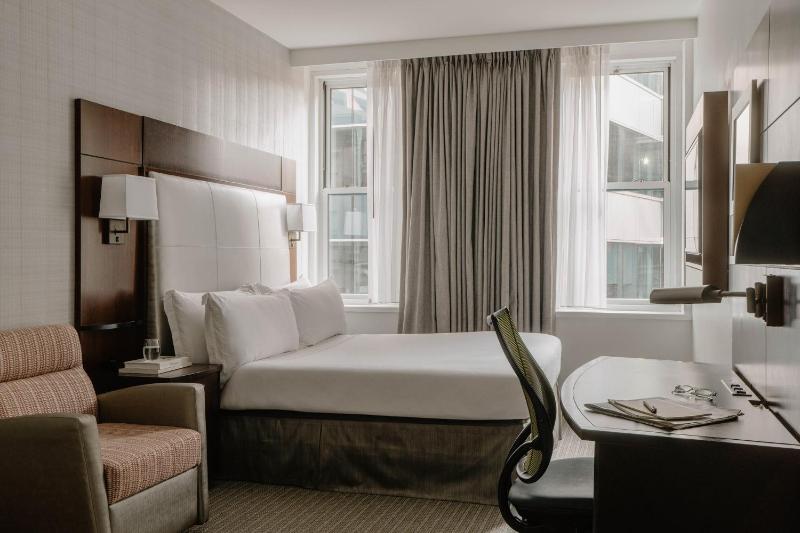Club Quarters Hotel Faneuil Hall Boston - image 2