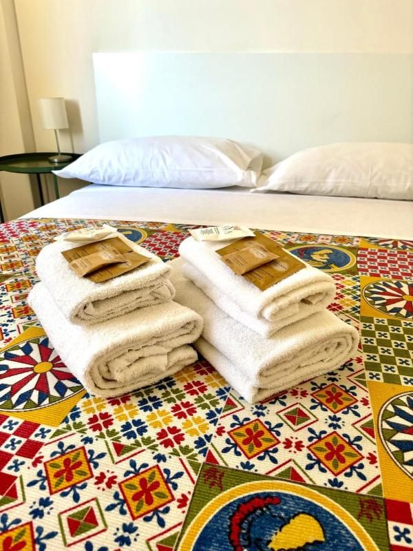 Quadruple Room with Shared Bathroom image 4
