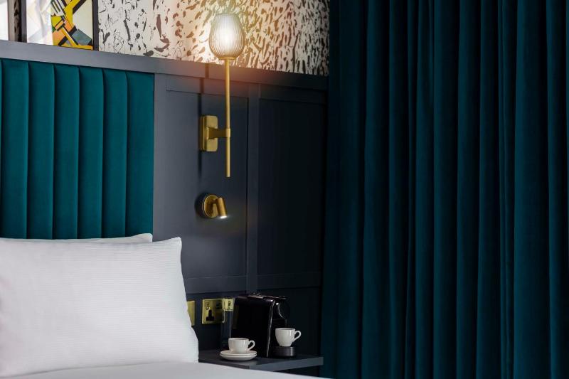 DoubleTree By Hilton Leeds City Centre - image 37