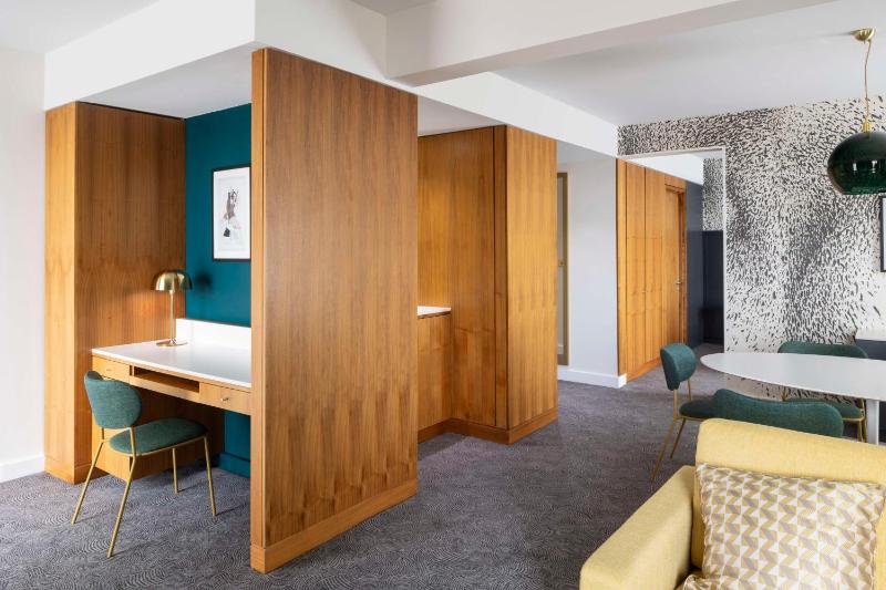DoubleTree By Hilton Leeds City Centre - image 7
