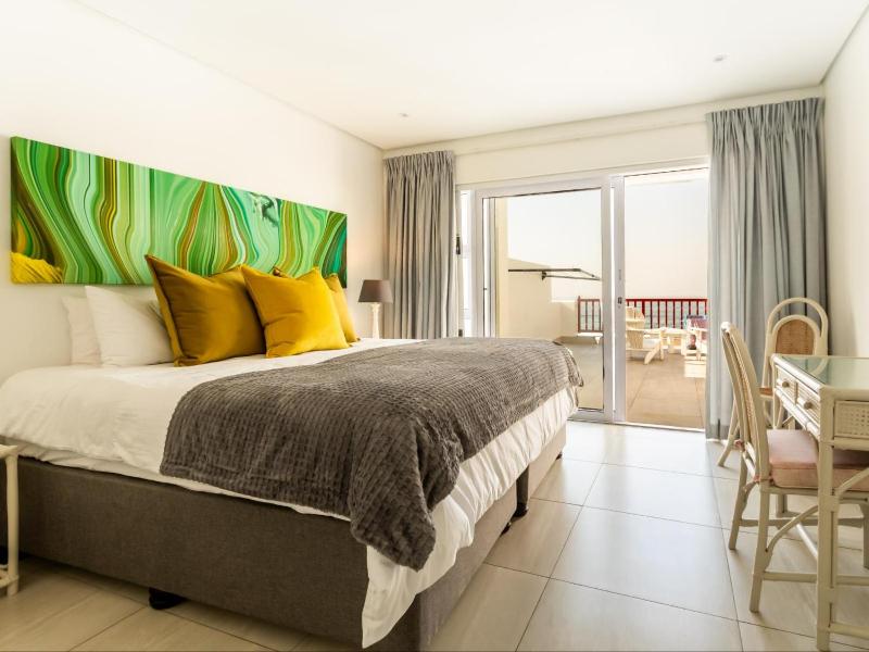 Beachfront Apartments Shakas Rock - Skiathos Pool Ocean Views - image 4