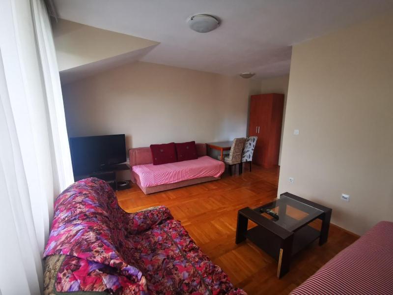 Quadruple Room with Terrace image 1