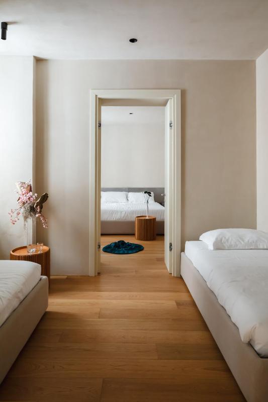 Deluxe Family Room - Annex image 4