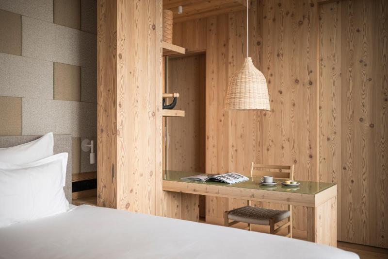 Junior Suite image 4