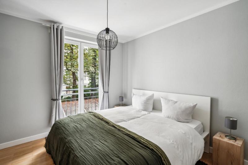 Traumhafte Wohnung mitten in Charlottenburg - image 2