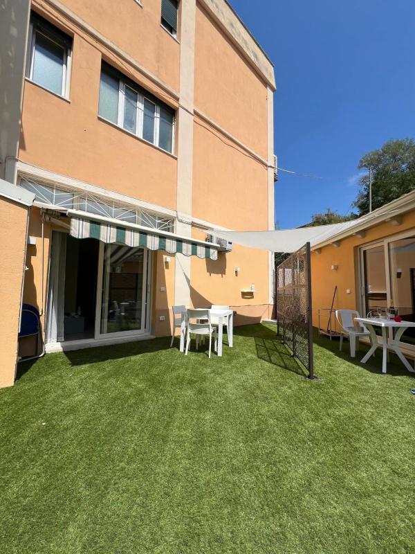 BURMARIA APARTMENT and ROOM with garden and jacuzzi - image 26