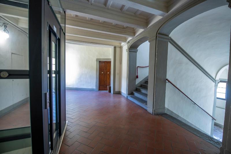 Borgo Santa Croce Apartment by Mamo Florence - image 7