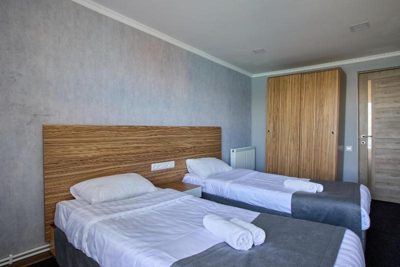 Comfort Two-Bedroom Cottage image 2