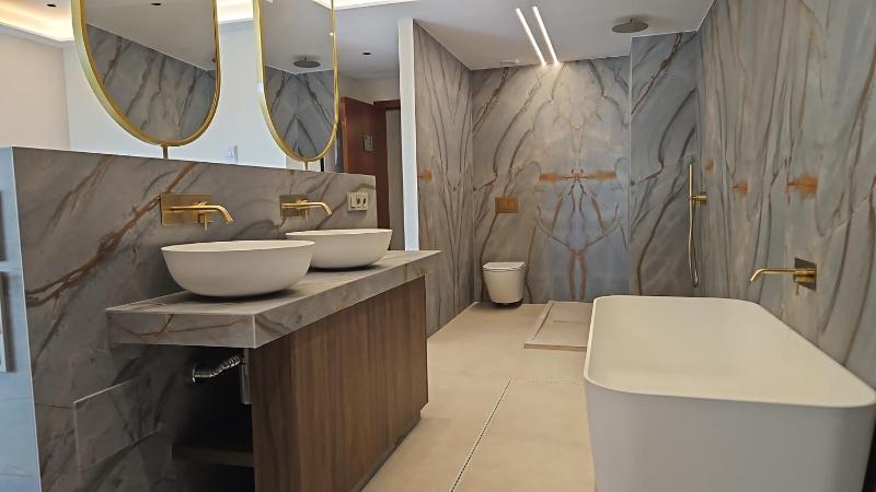 Deluxe King Suite Junior image 4