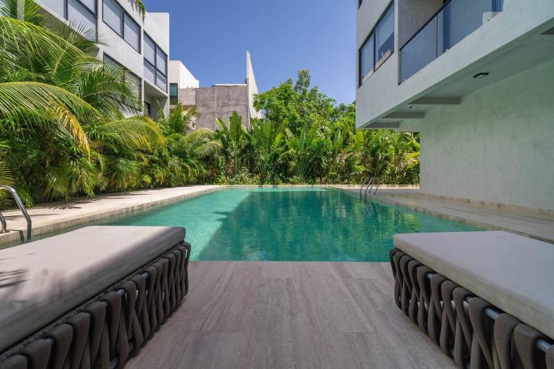 1 BD Suite with Balcony at Kiin Tulum La Veleta - image 21
