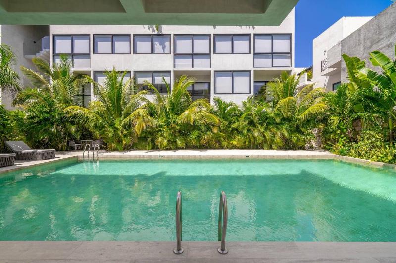 1 BD Suite with Balcony at Kiin Tulum La Veleta - image 24