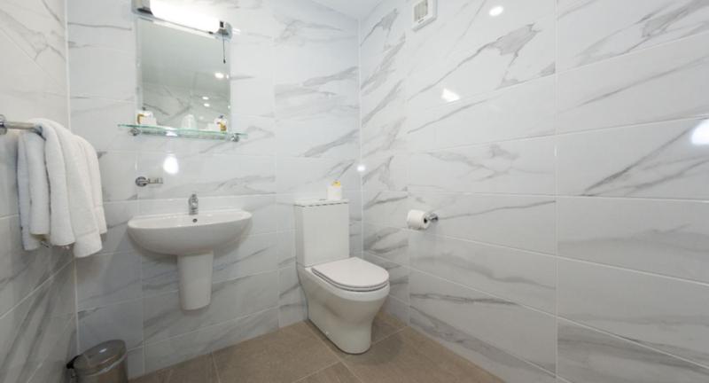 Double or Twin Room with Sea View image 2