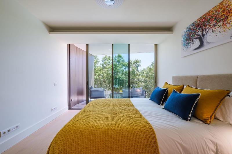 Portugal Portfolio - Legacy Apartment - image 32