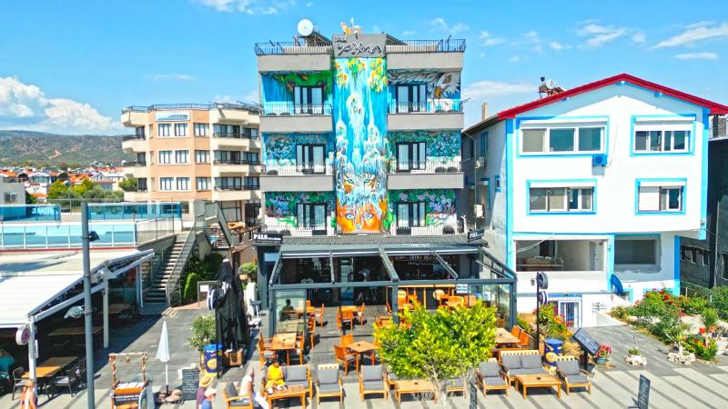 Double Room with Sea View image 2