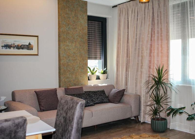 Central flower apartment 2 - image 10